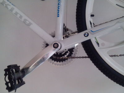 【廠價(jià)批發(fā)寶馬山地自行車(chē)山地車(chē) 鋁合金山地車(chē)21速前后碟剎 一體輪】?jī)r(jià)格,廠家,圖片,自行車(chē),酷騎自行車(chē)俱樂(lè)部