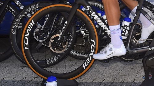 2021年自行車產(chǎn)品新動向 職業(yè)車手裝備表明一切